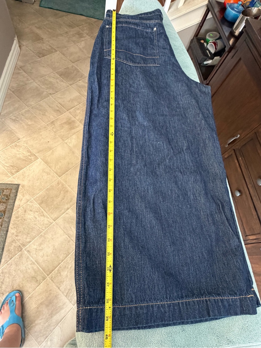 Banana Republic Wide Leg Dark Blue Womens Button-Fly Jeans NWOT - Picture 3 of 3